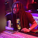 **Masterclass & Songwriting Tour met Multi-Platinum Producer MajorSeven in Europa**